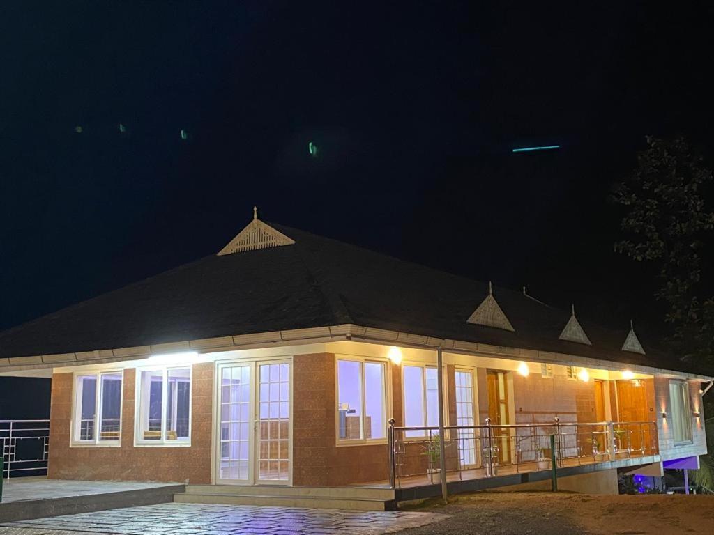 Earth Lounge Resort Vagamon Exterior photo